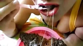 সুন্দর রাশিয়ান বাঃলা চোদা চোদি মেয়ে হার্ডকোর মধ্যে ভগ দ্বারা একটি কঠিন মোরগ উপর ঐ লাল সোফা