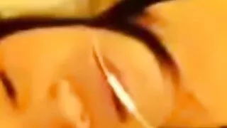 শৃঙ্গাকার পরিপক্ক শ্যামাঙ্গিনী পালঙ্ক উপর ছেলে দ্বারা বিমোহিত বাংলা মেয়েদের চুদাচুদি